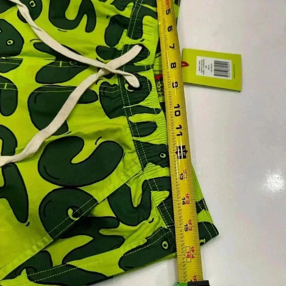 BRAND NEW Banks Journal Deepest Reaches Board Short Green Size Medium MSRP 90$ - Picture 5 of 7